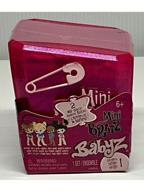 Mini Bratz Babyz Pink Surprise Pack